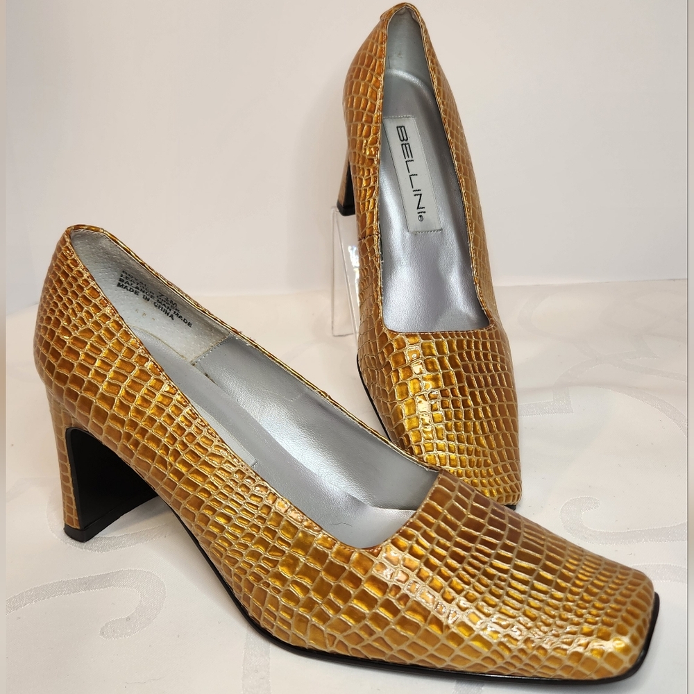 Bellini Women's Leather Yellow Gold Croc-Embossed Heels Square Toe Pump Size 7.5